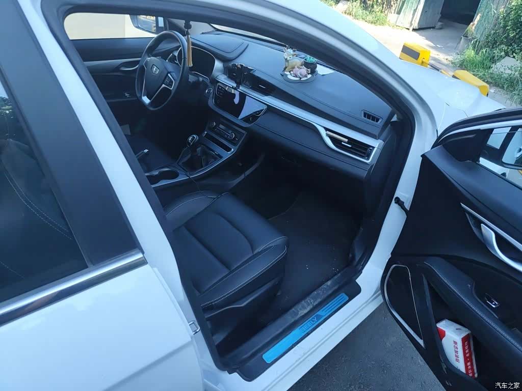 Geely Emgrand, 2018 21