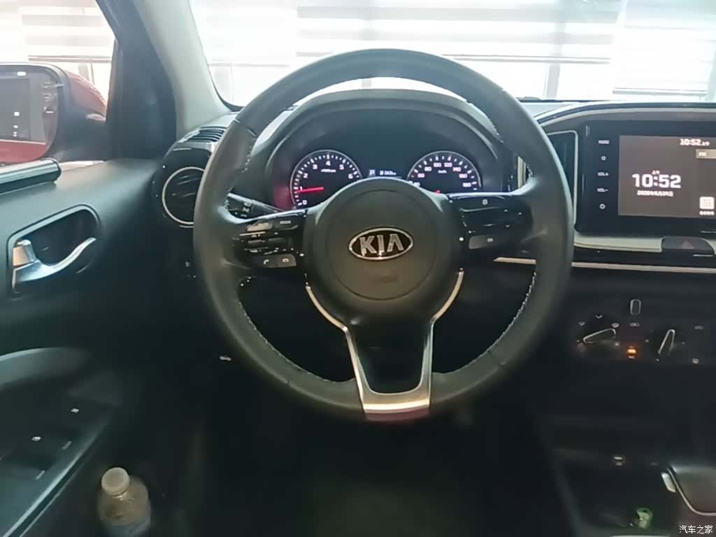 Kia KX1, 2020 11