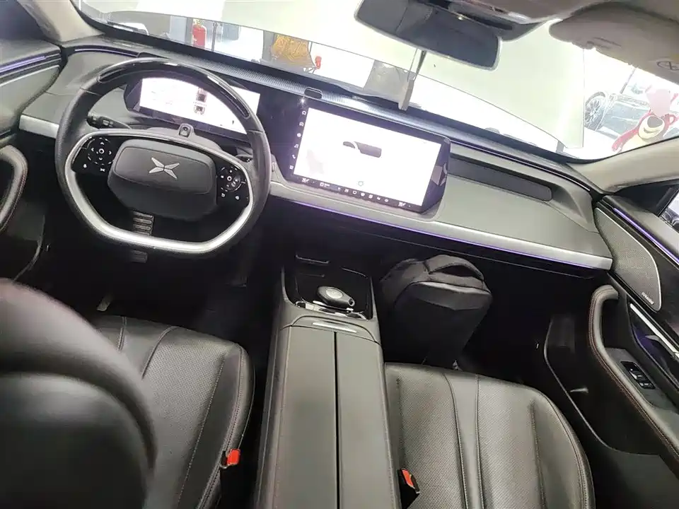 XPENG P7