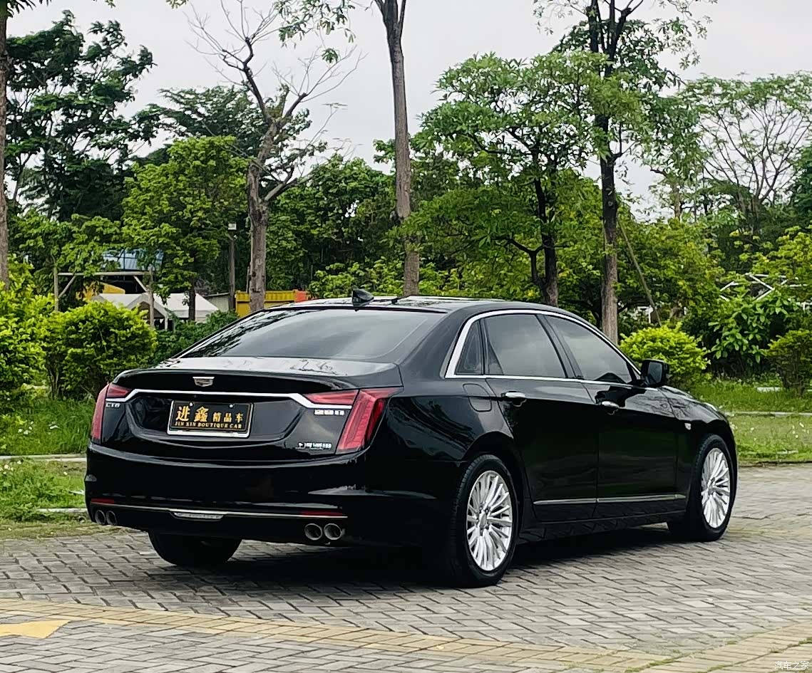 Cadillac CT6, 2021 4