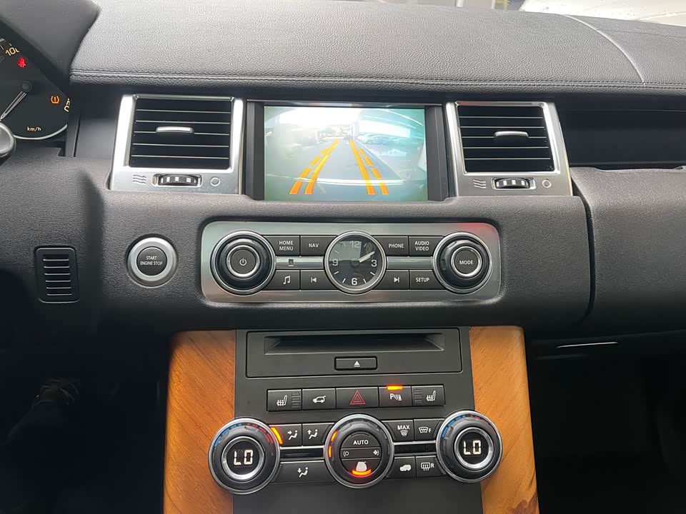 Land Rover Range Rover Sport Land Rover Range Rover Sport