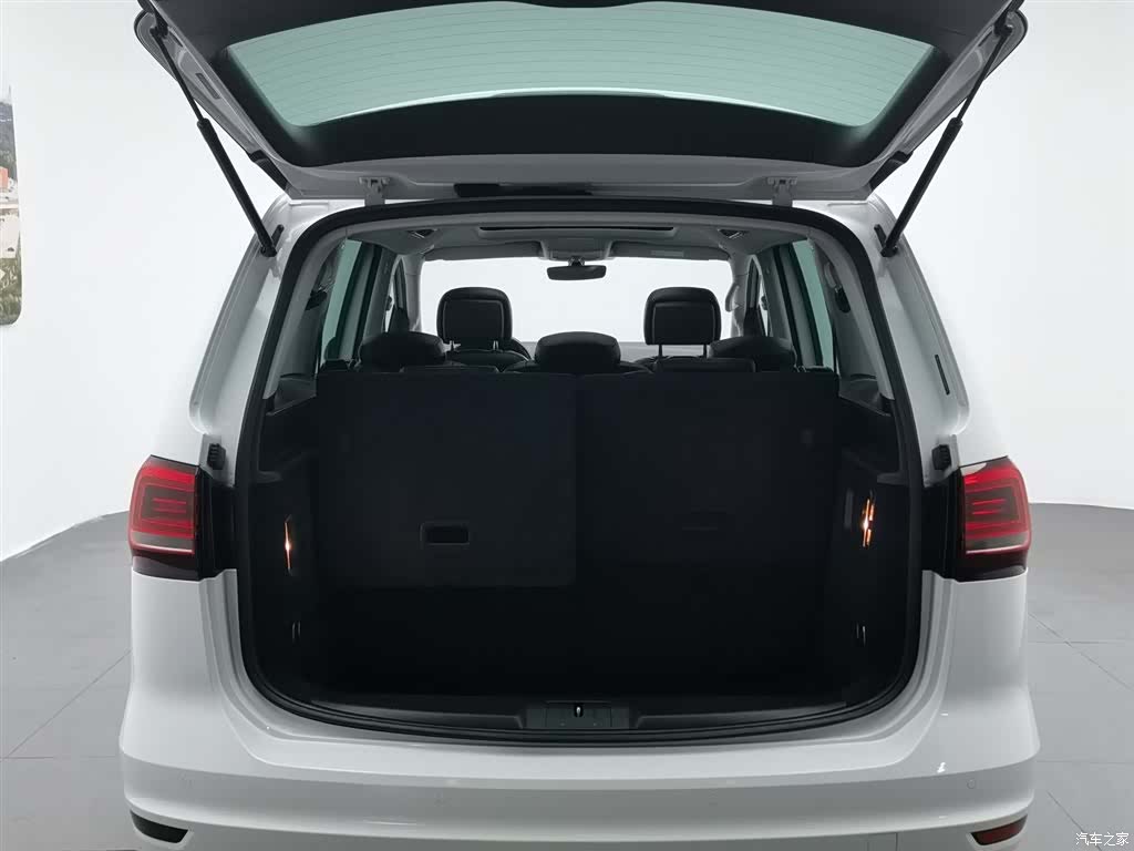 Volkswagen Xia, 2017 16