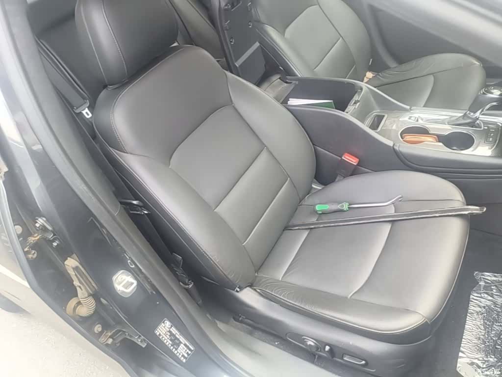 Chevrolet XL, 2016 25