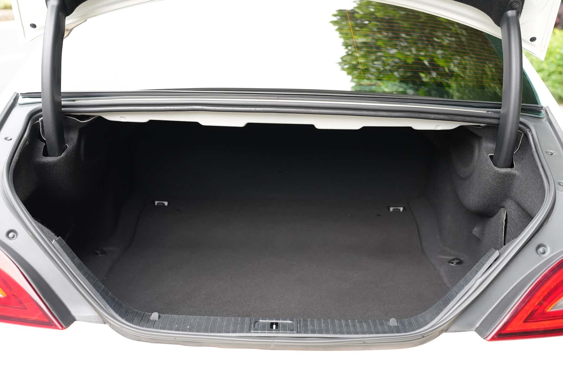 Mercedes-Benz CLS, 2015 17