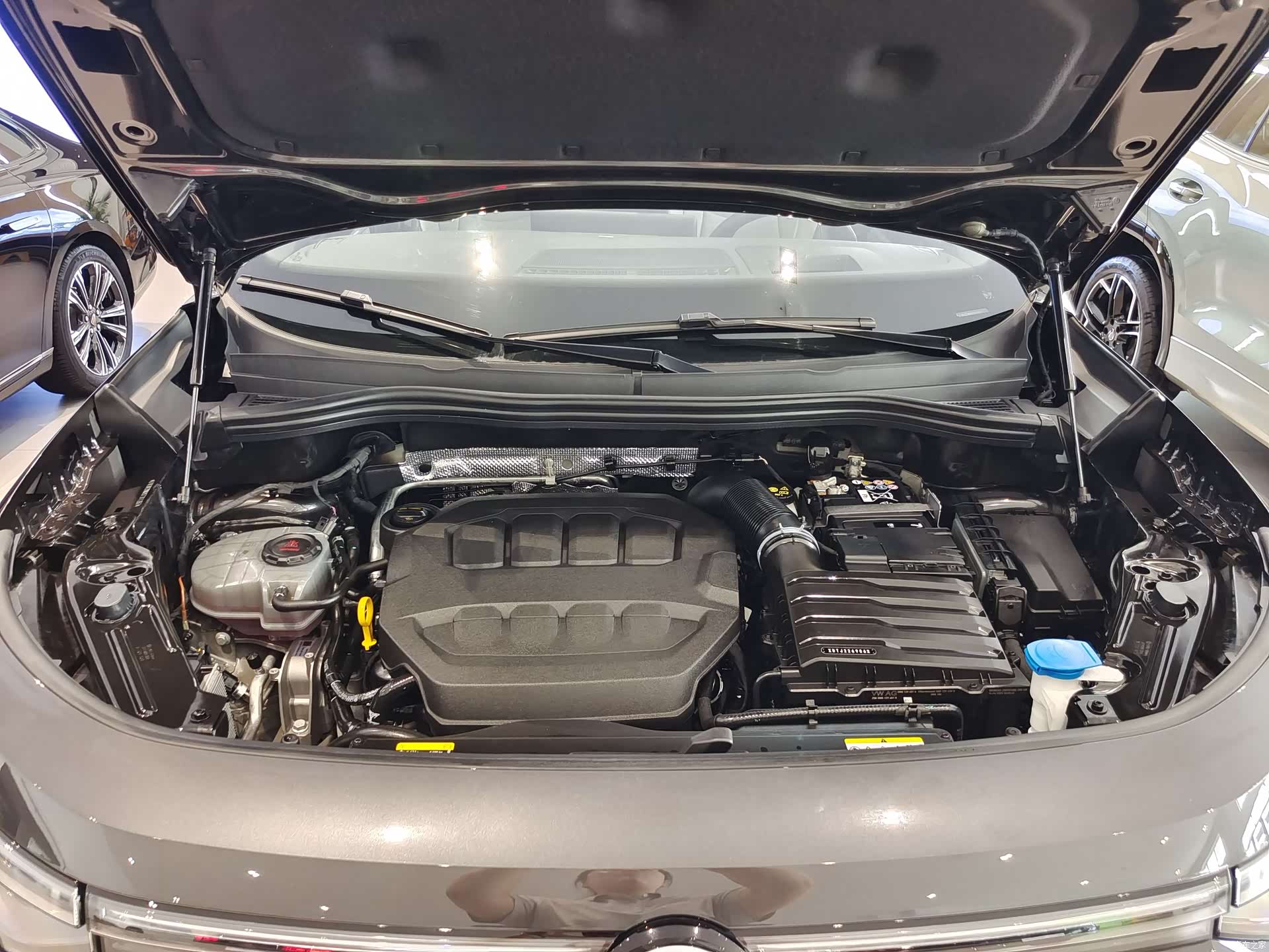 Volkswagen Tayron, 2025 6