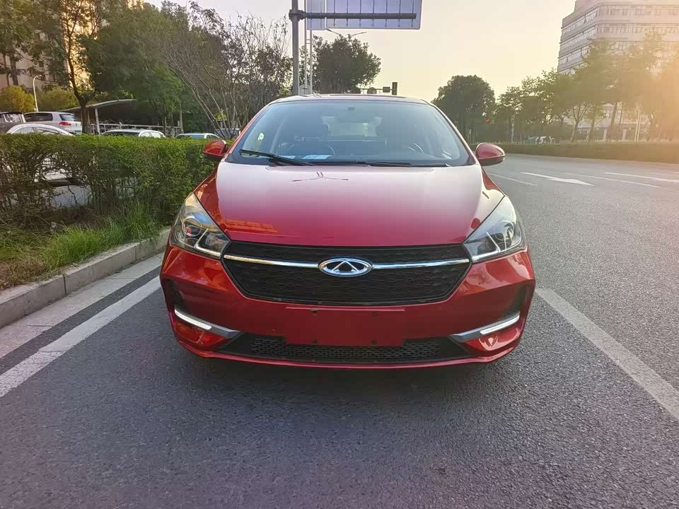 Chery Arrizo 5