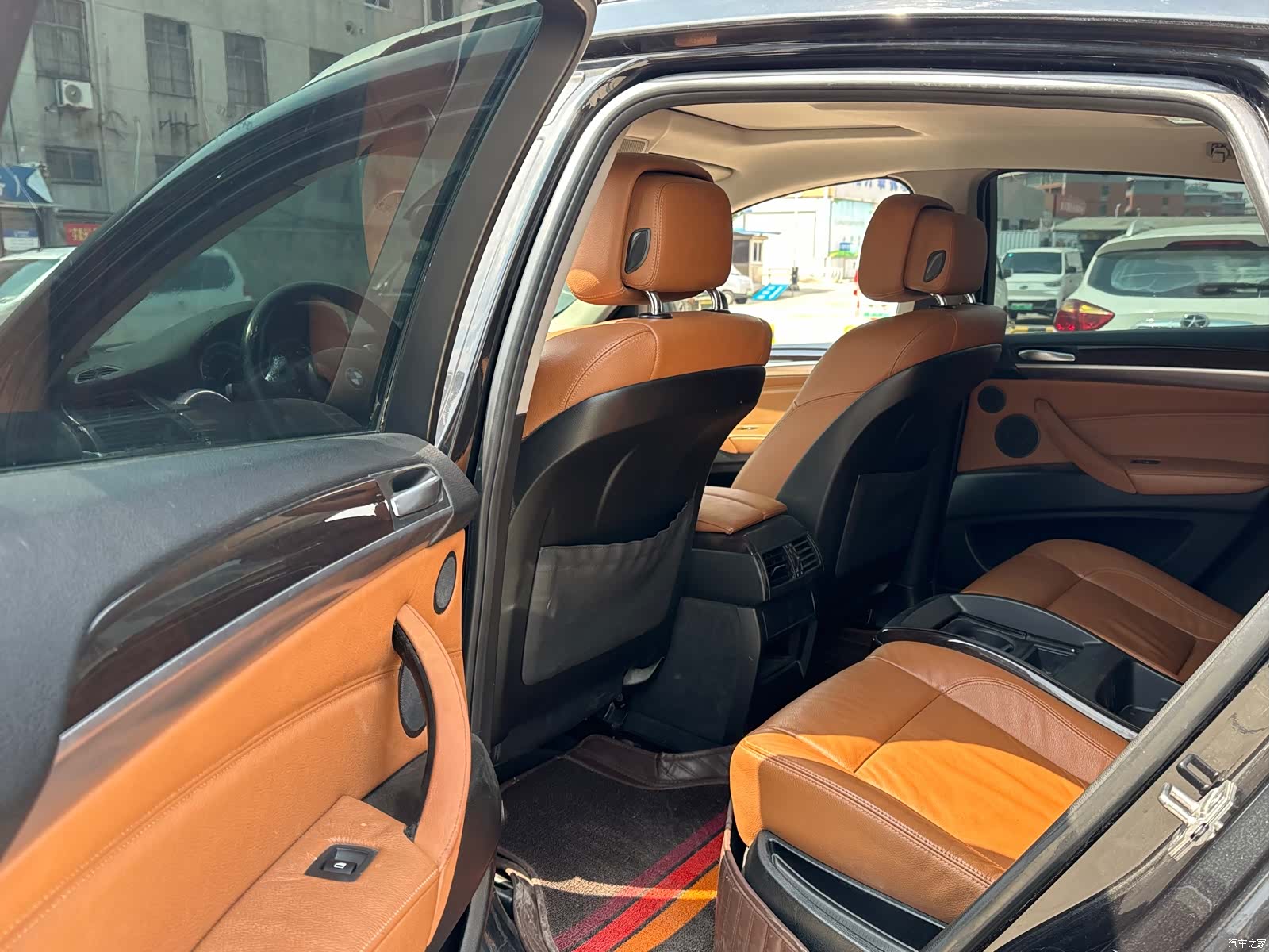 BMW X6, 2012 7