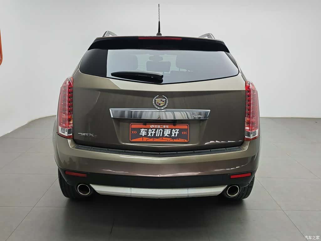 Cadillac SRX, 2014 4