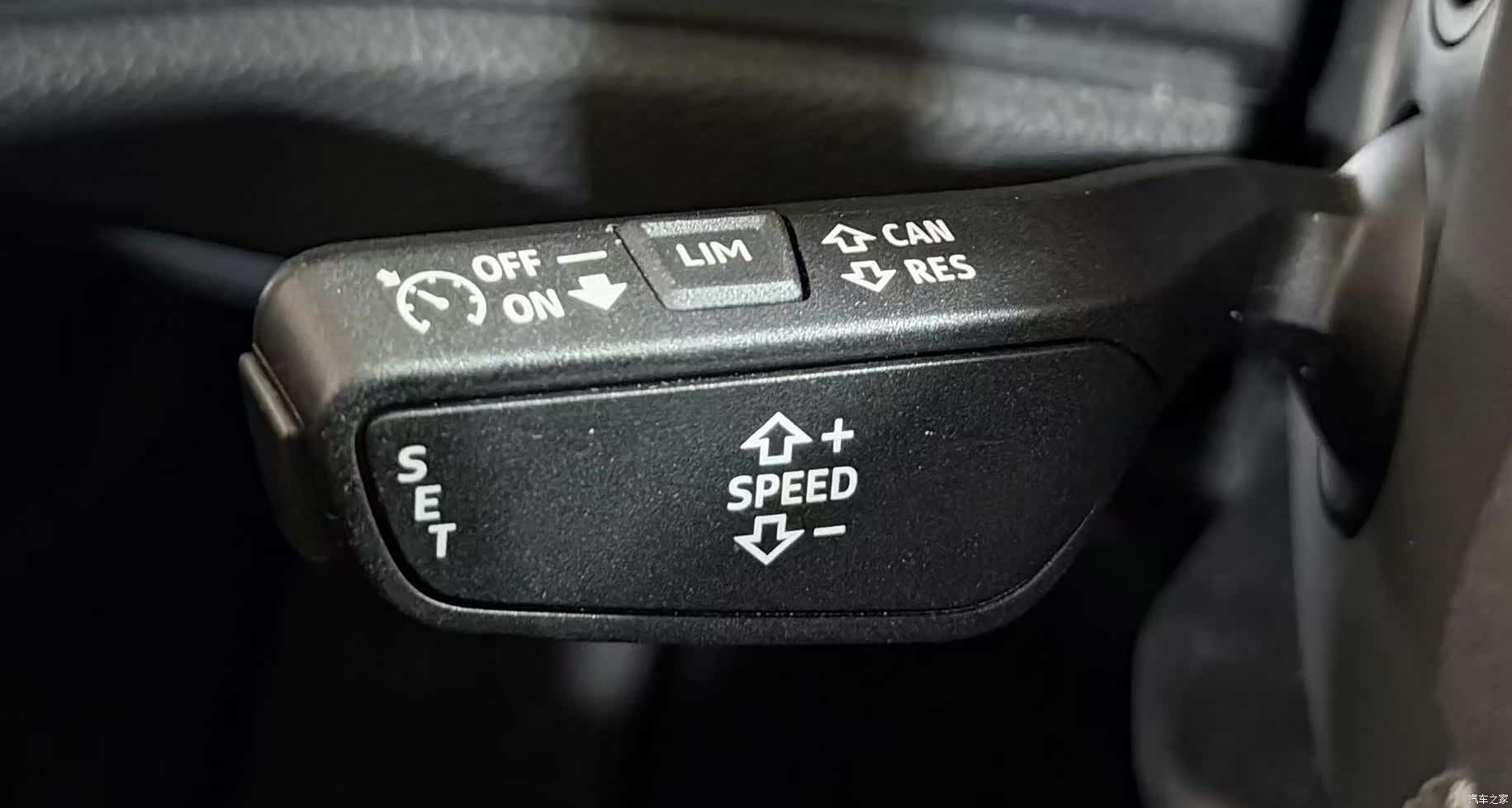 Audi Q3, 2023 19