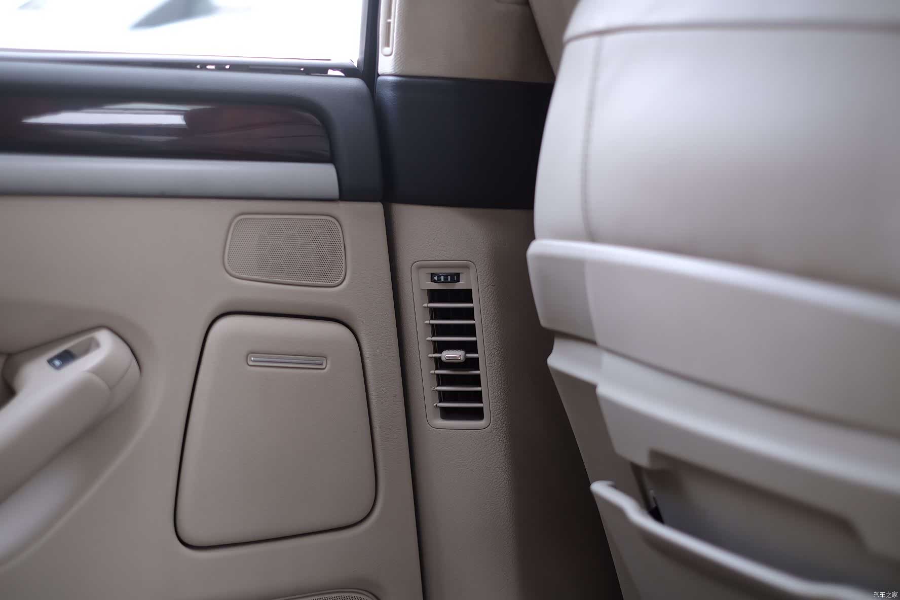 Audi A8L, 2009 52
