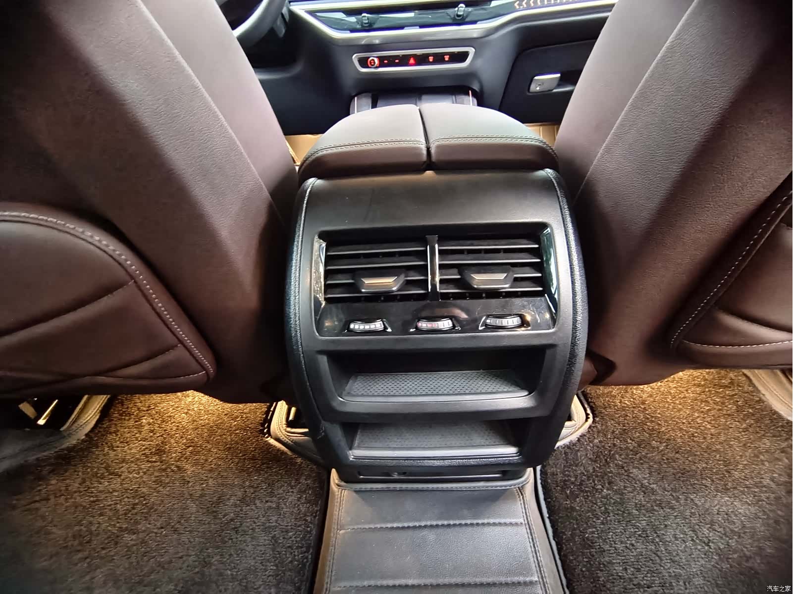 BMW X5, 2024 11