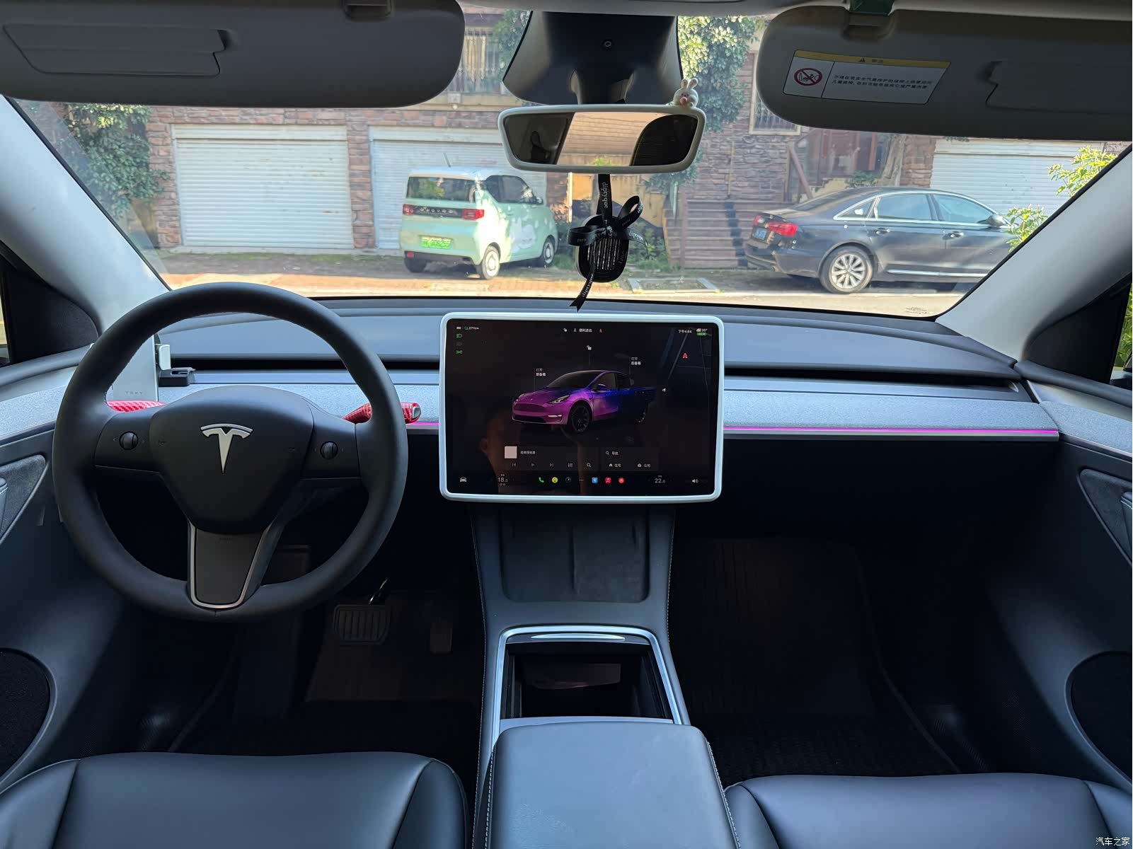 Tesla Model Y, 2024 7