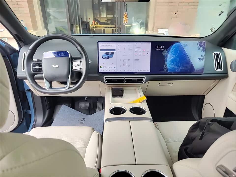 Li Auto Ideal L8