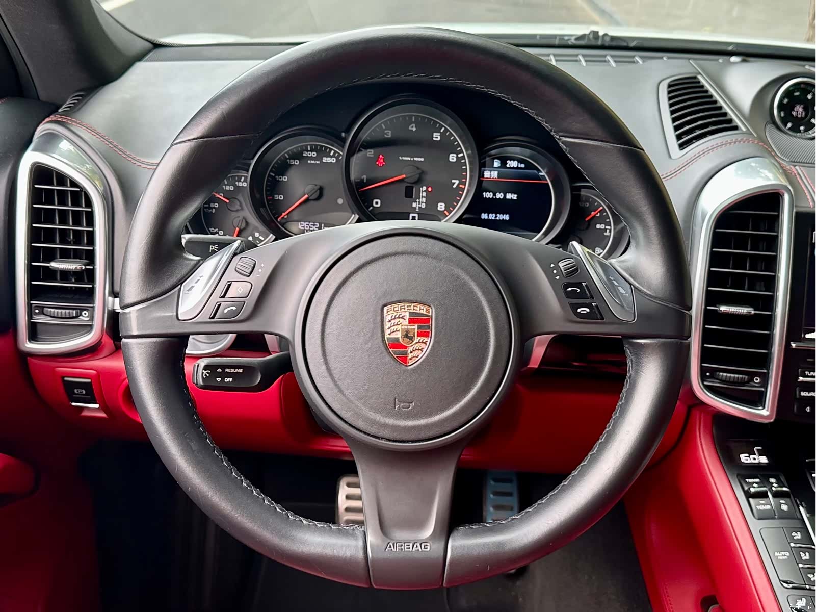 Porsche Cayenne, 2014 10