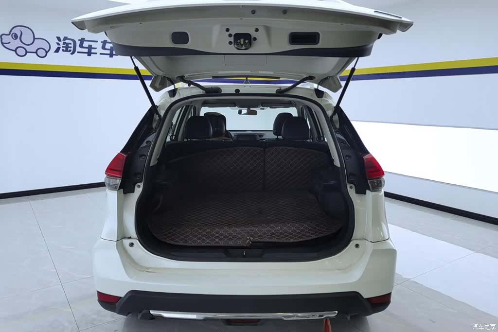 Nissan X-Trail, 2017 4