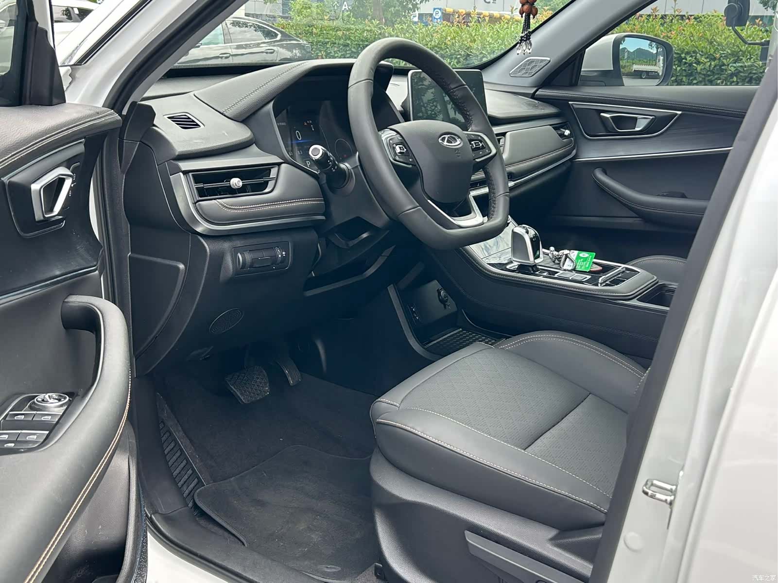 Chery Tiggo 8, 2024 все фото