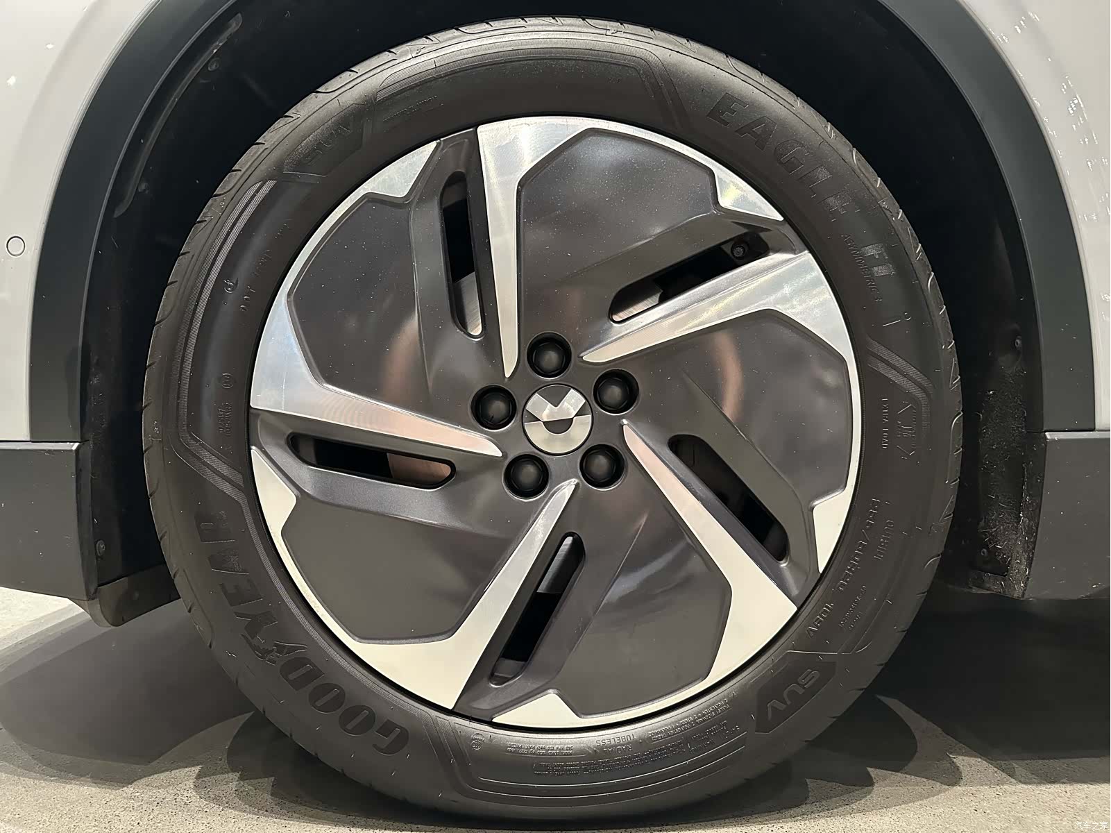 NIO EC6, 2024 8