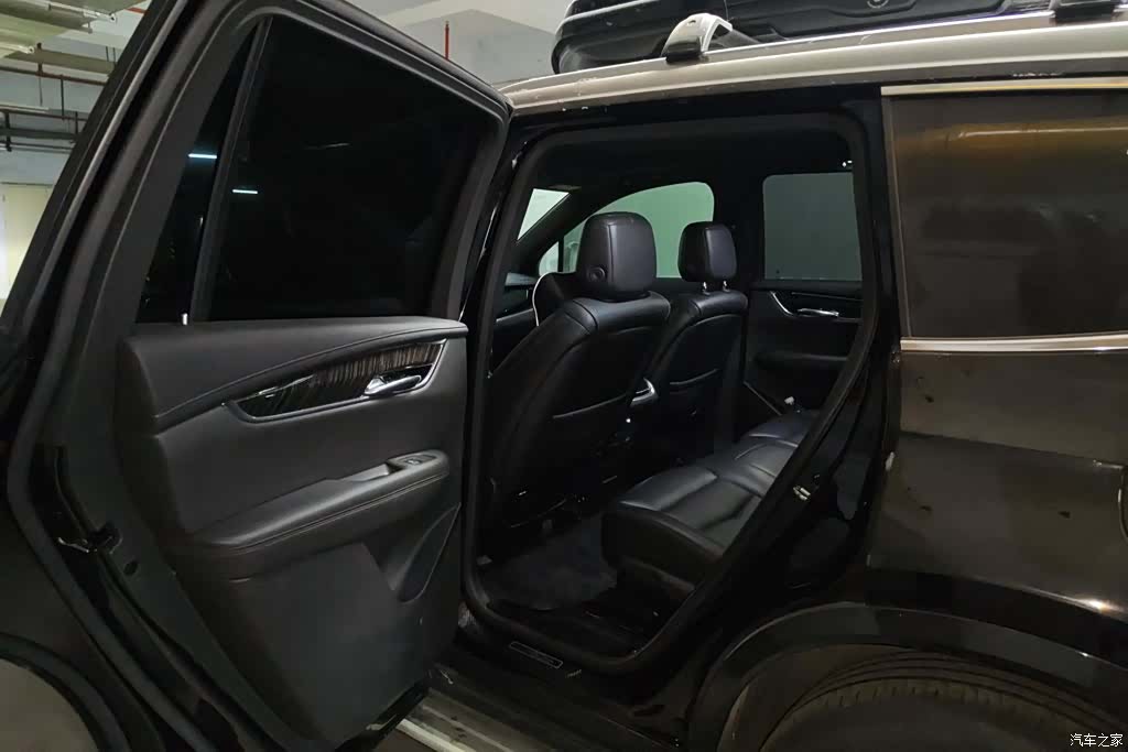 Cadillac XT6, 2021 11