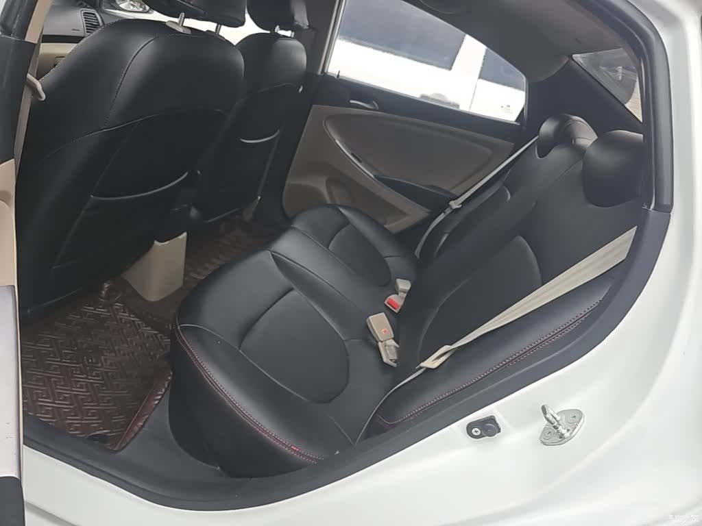 Hyundai GLS, 2016 17