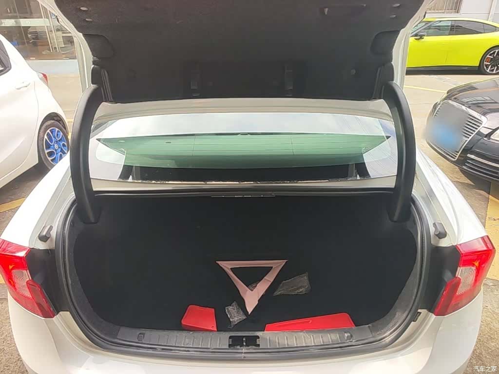 Volvo S60, 2017 19