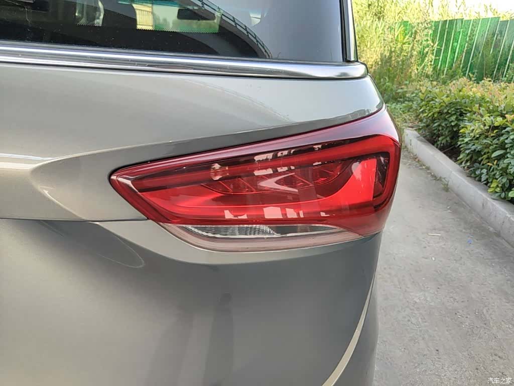 Buick GL6, 2018 24