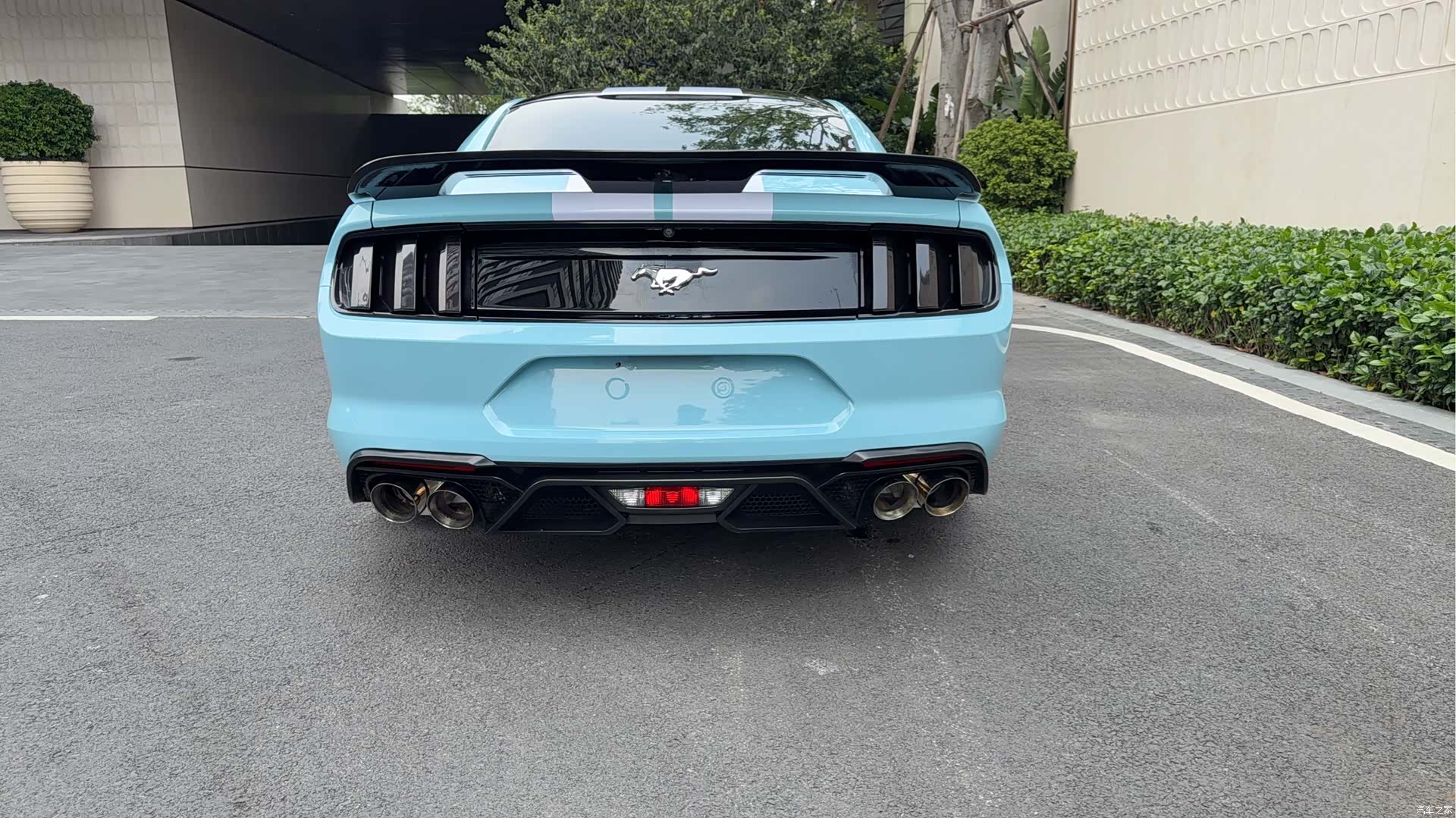 Ford Mustang, 2016 6