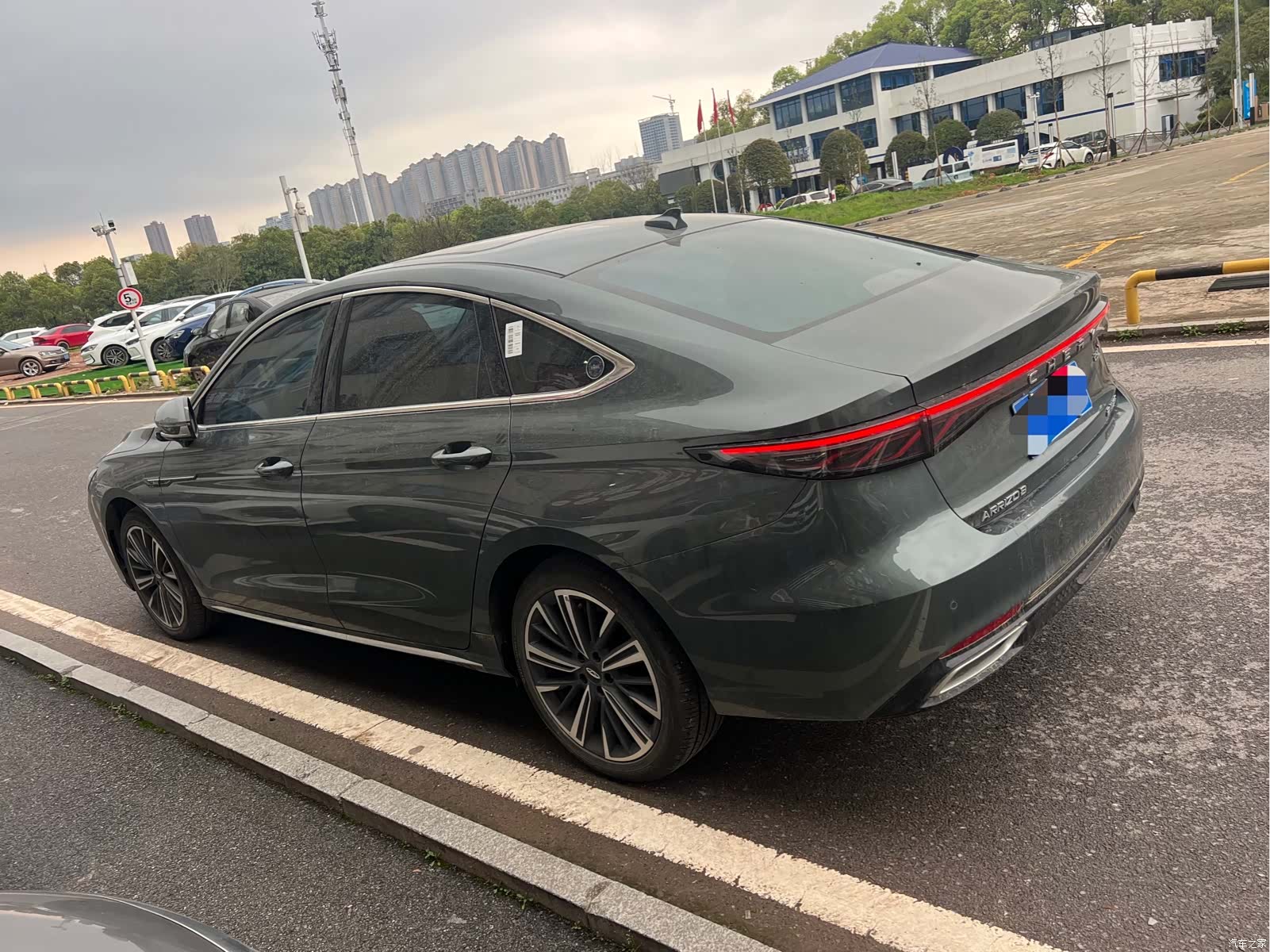 Chery Arrizo 8, 2025 7