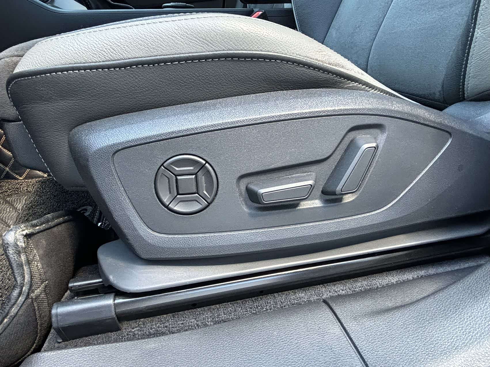 Audi Q3, 2022 20