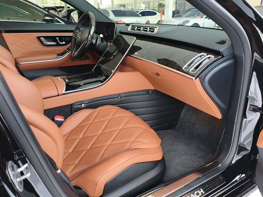 Maybach S-Class, 2024 12