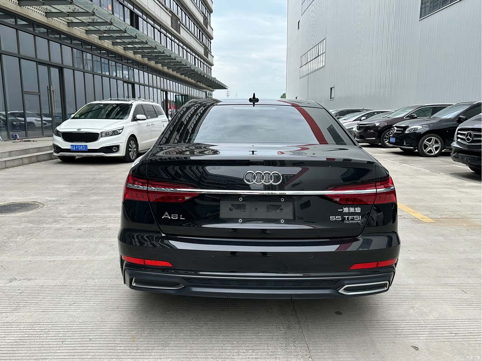 Audi A6L, 2021 все фото