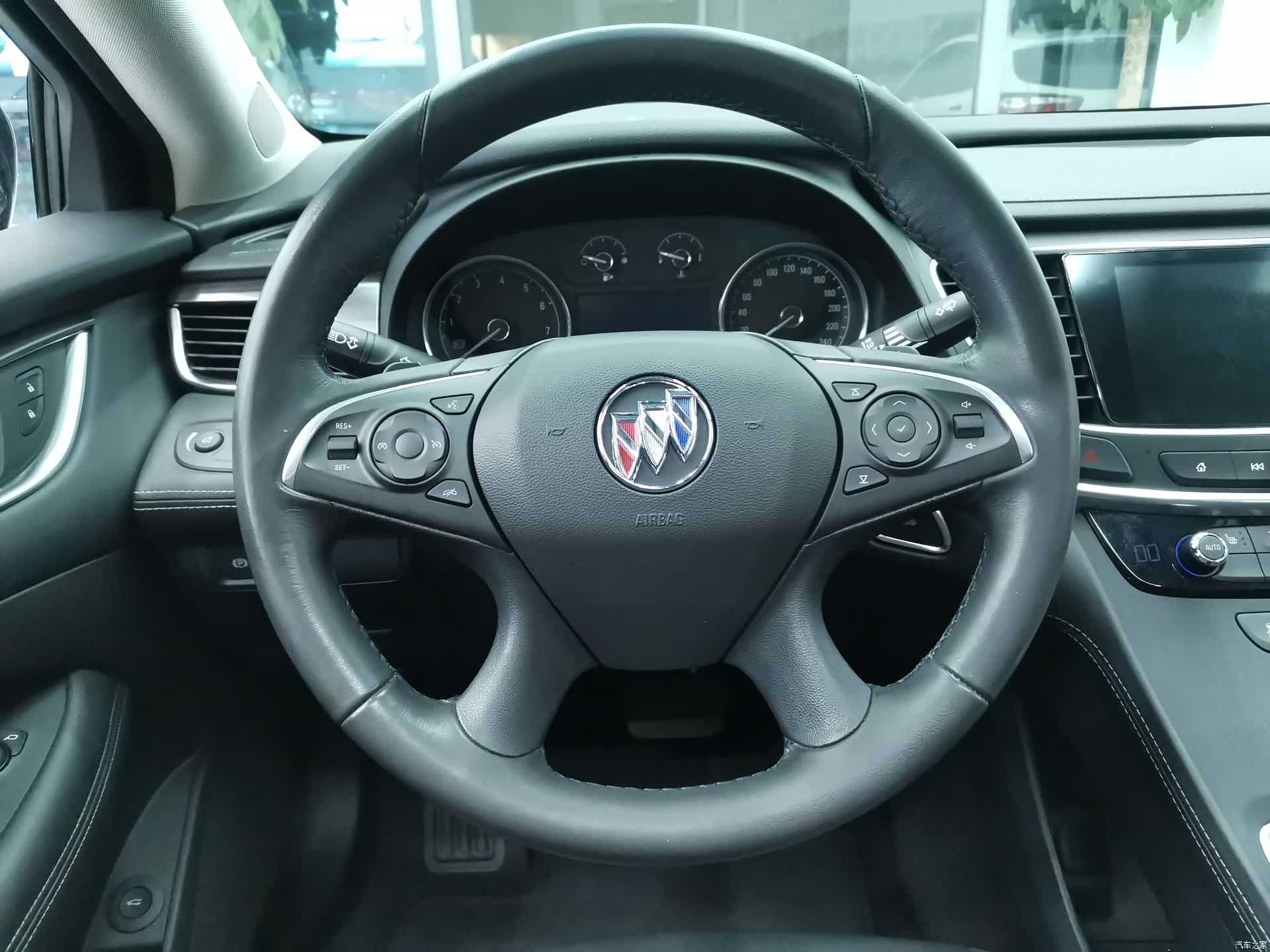 Buick LaCrosse, 2022 9