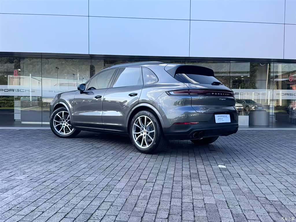 Porsche Cayenne, 2024 8