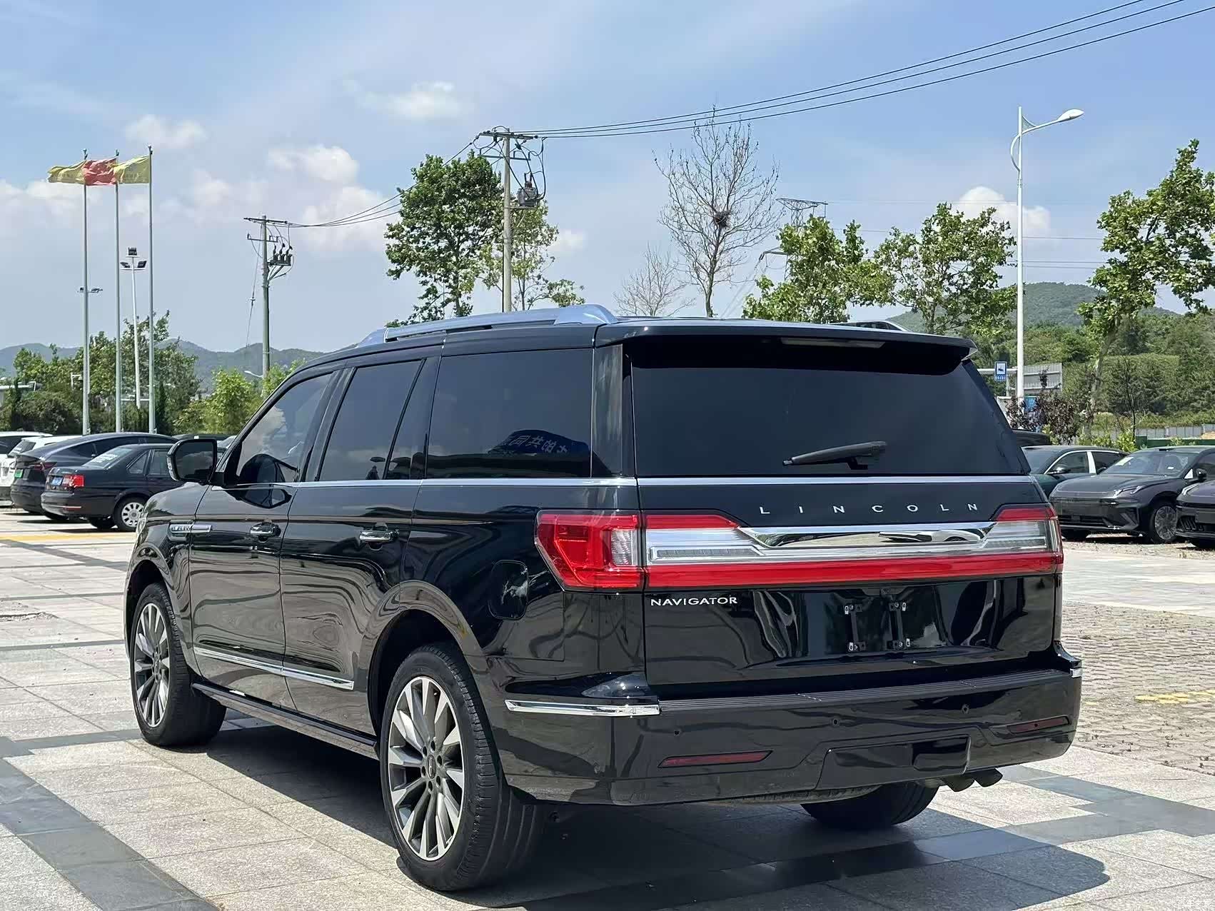 Lincoln Navigator, 2019 6