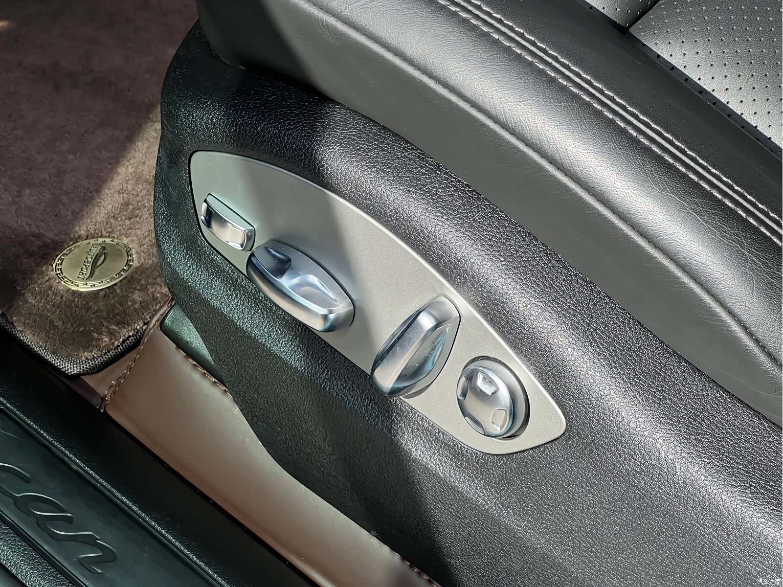 Porsche Macan, 2022 12