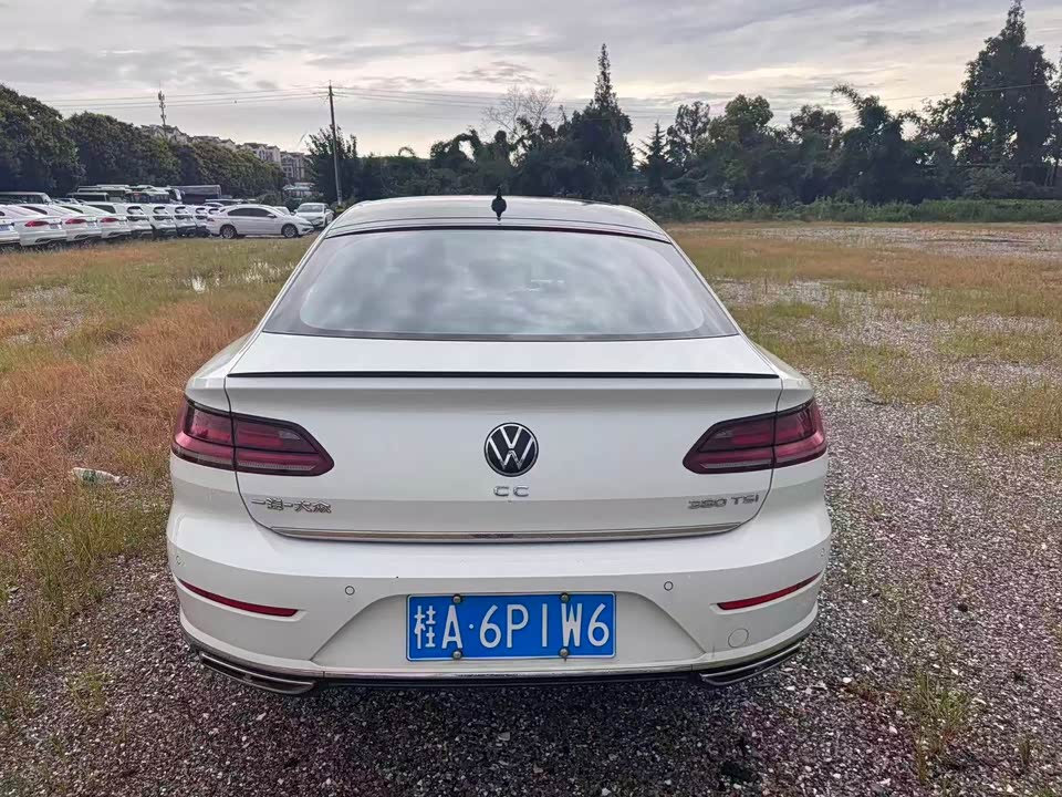 Volkswagen CC
