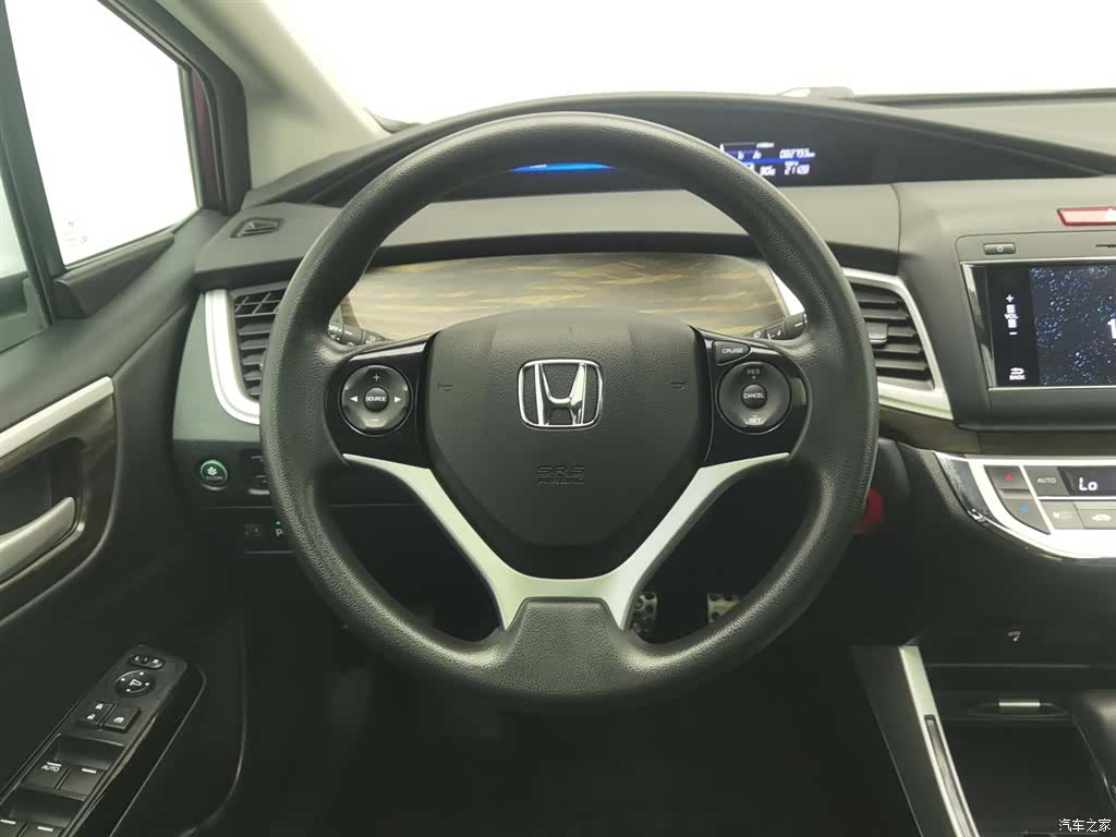 Honda Jade, 2018 11