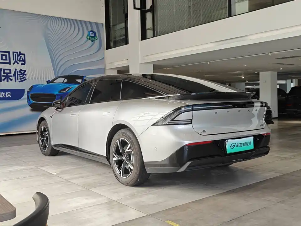 XPENG P7+