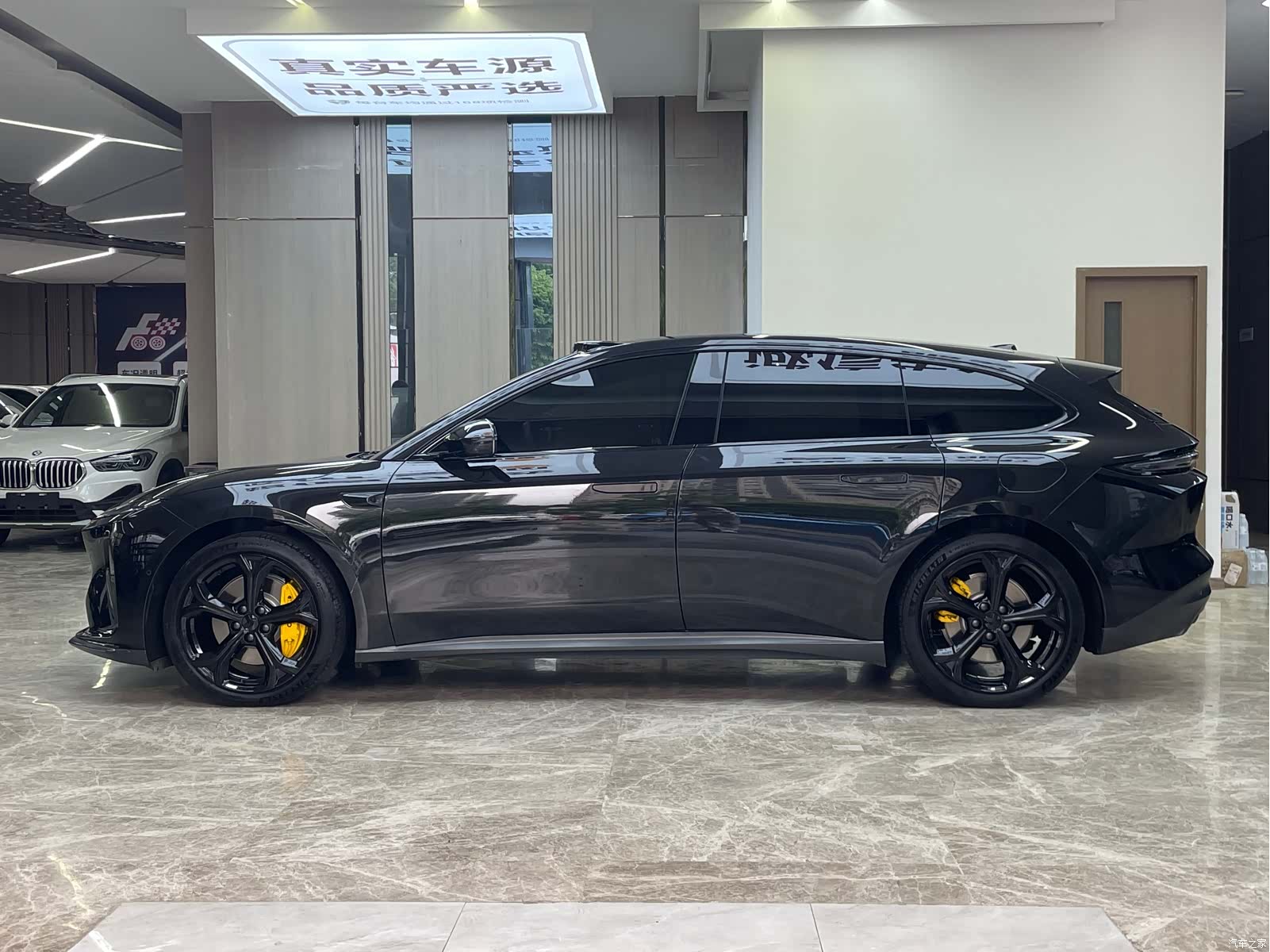NIO ET5, 2024 4