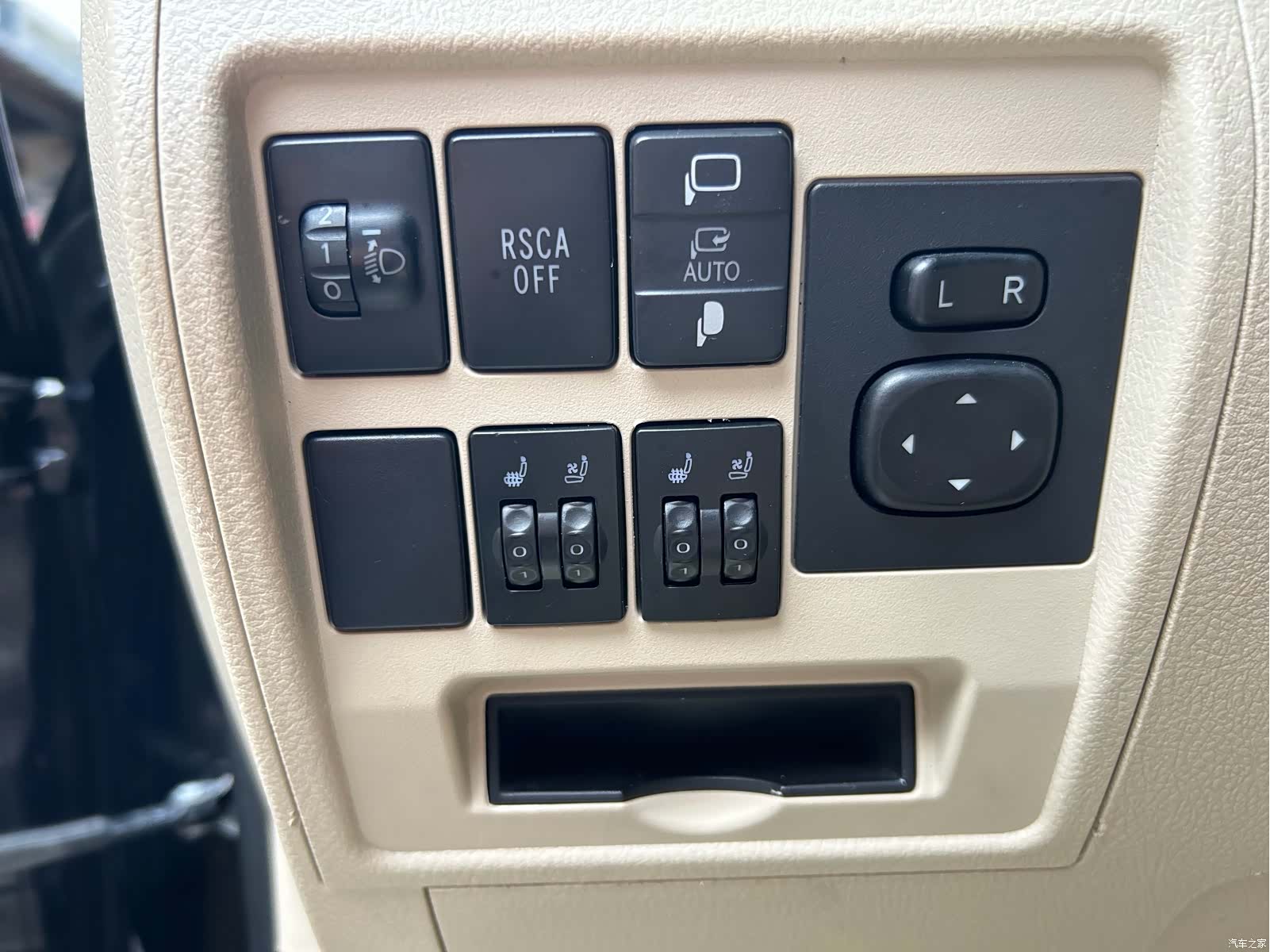 Toyota Land Cruiser, 2020 6