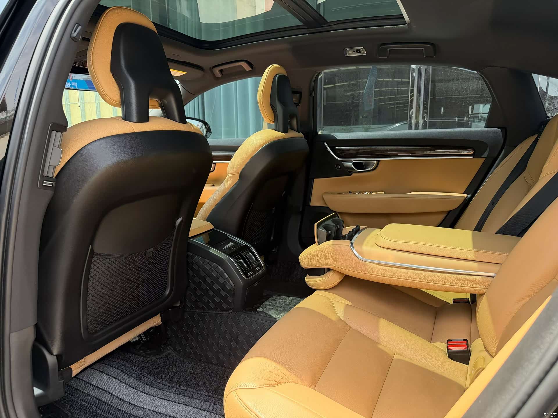 Volvo S90, 2018 9