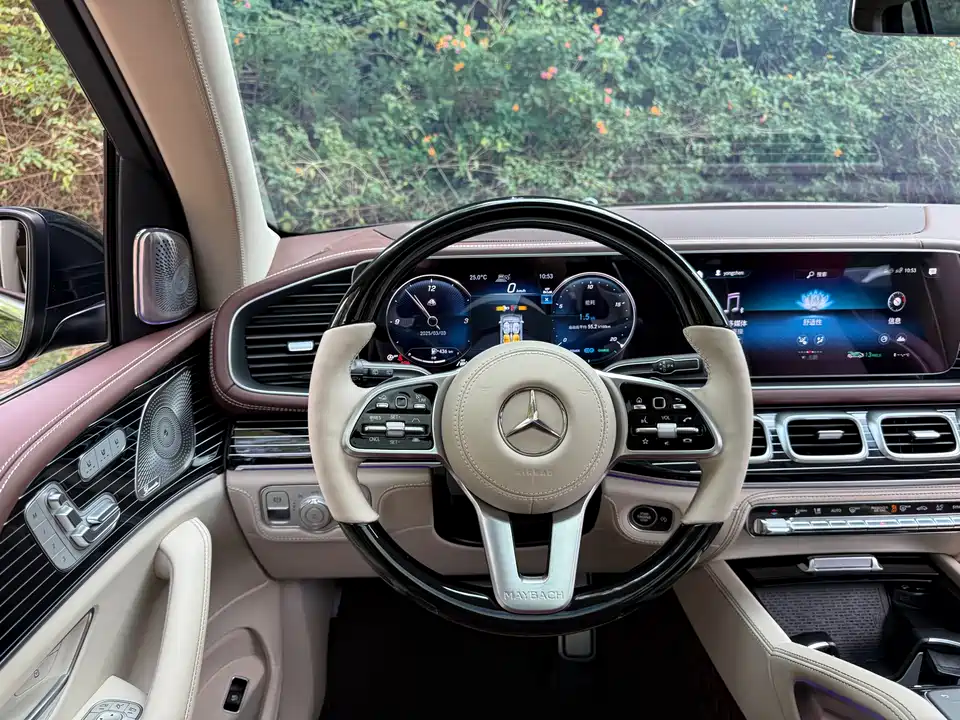 Mercedes-Benz GLS