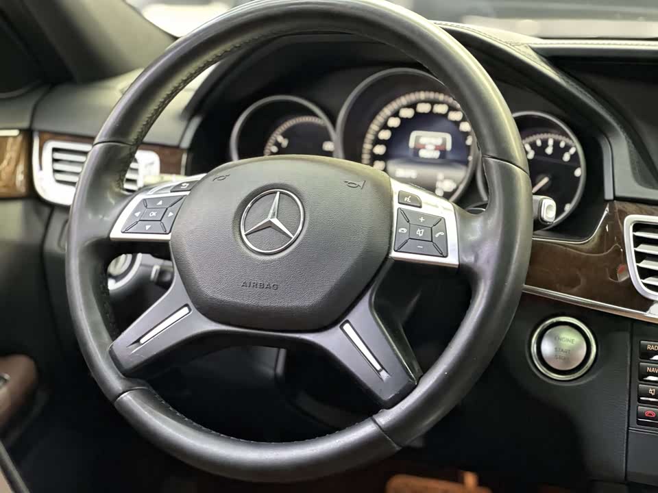 Mercedes-Benz E-class Mercedes-Benz E-class