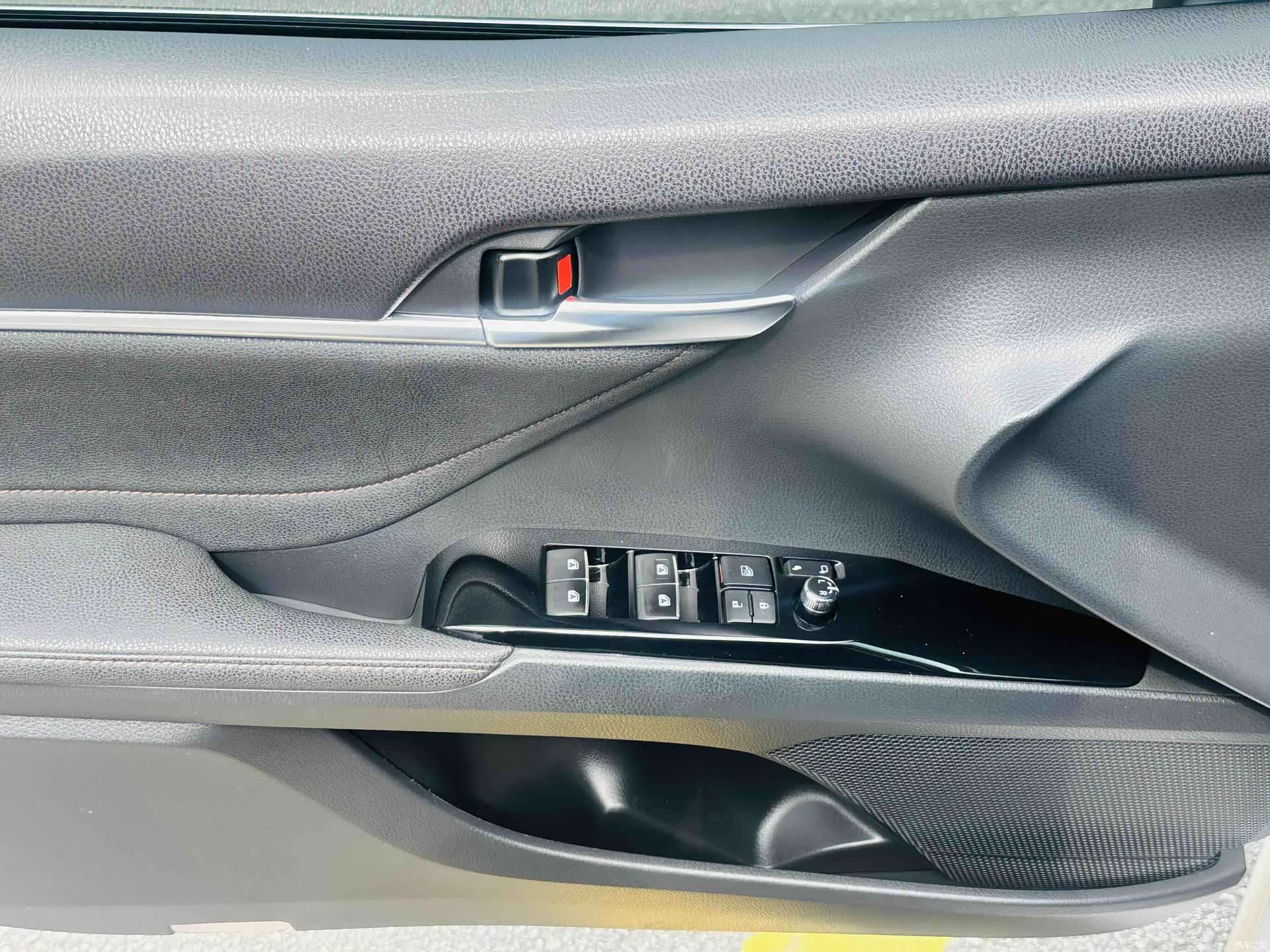 Toyota Camry, 2018 13