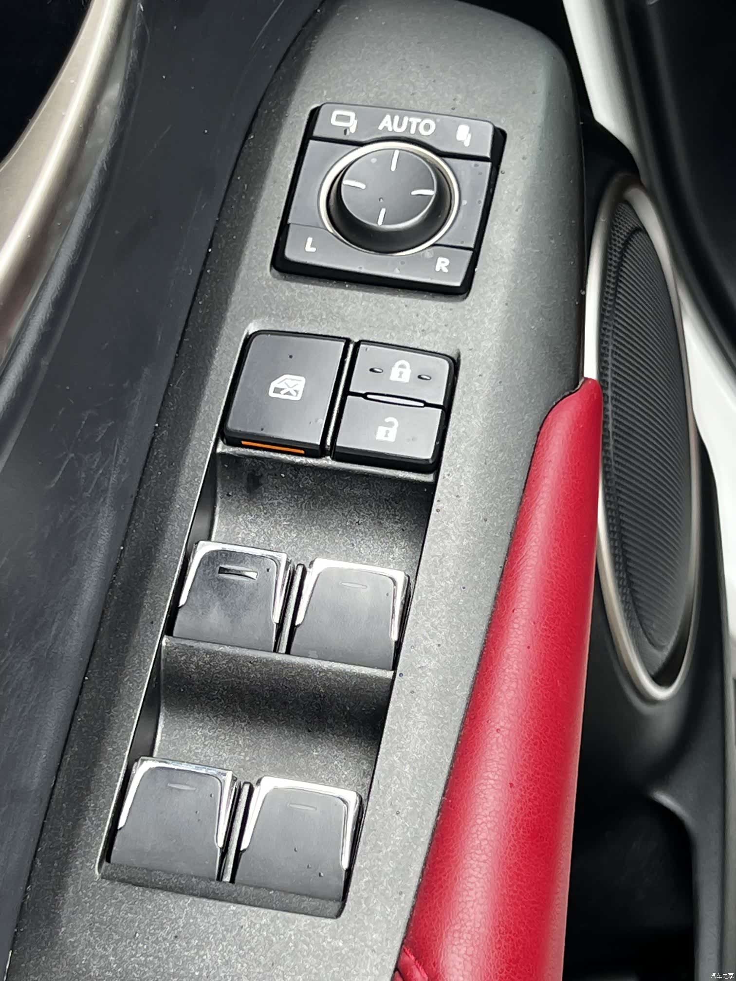 Lexus NX, 2020 14