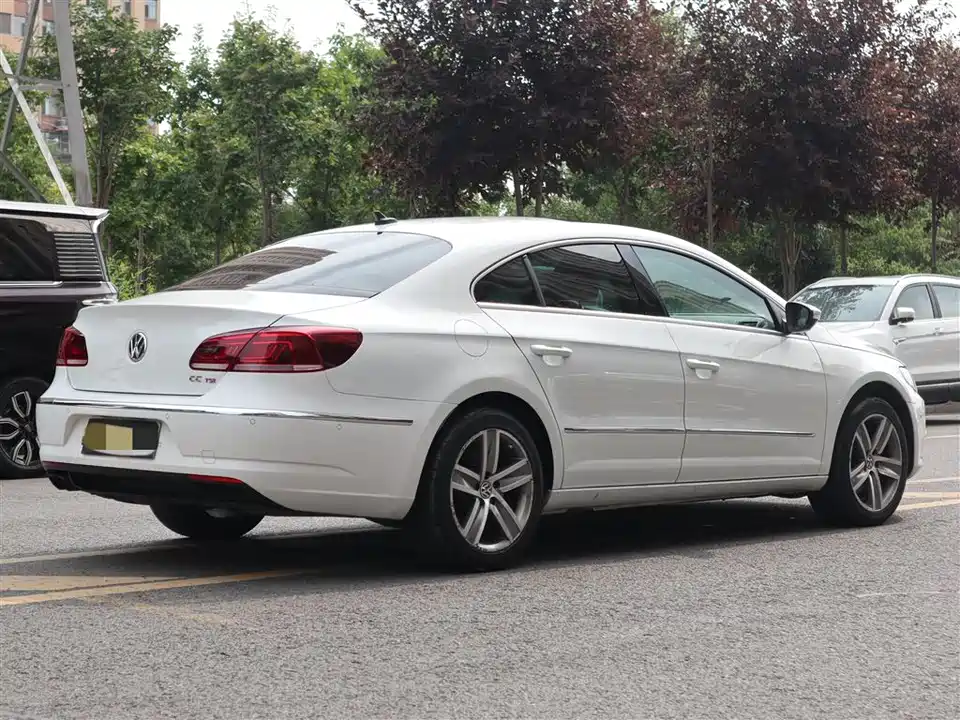 Volkswagen CC