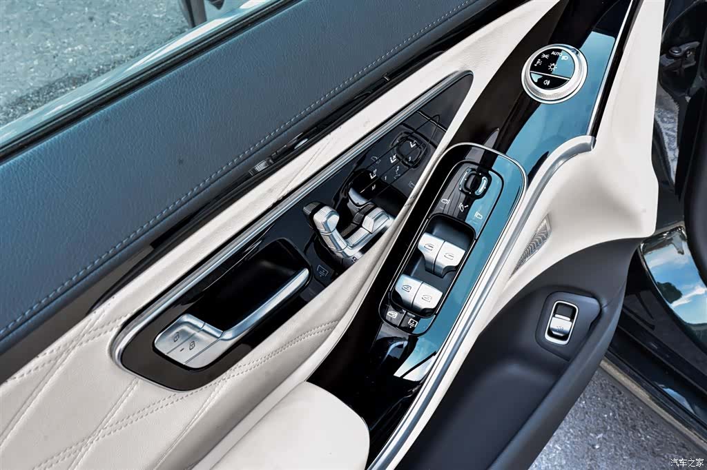 Maybach S-Class, 2024 10