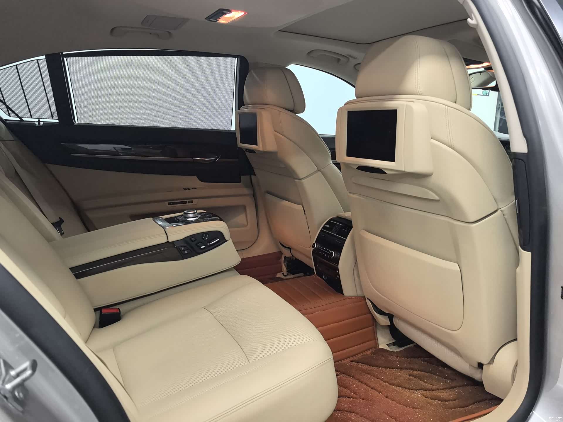 BMW 7 Series, 2010 7