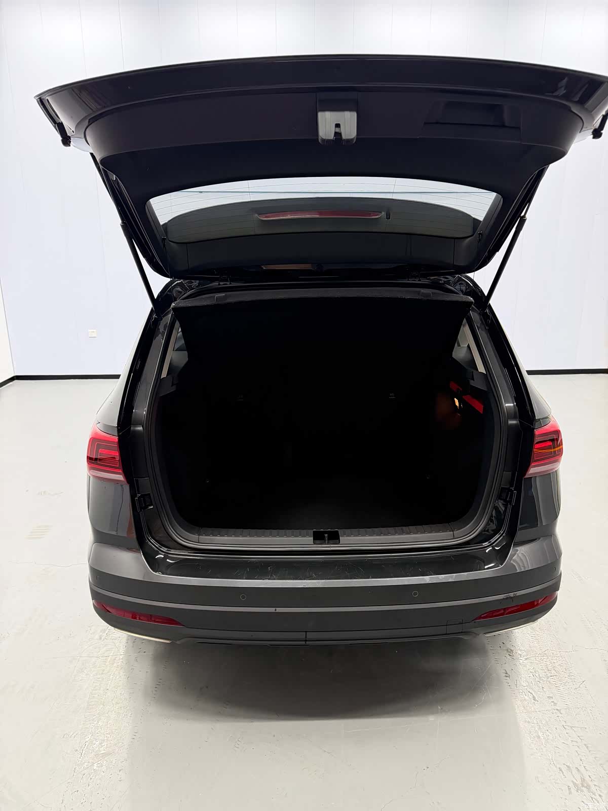 Volkswagen Tharu, 2022 14