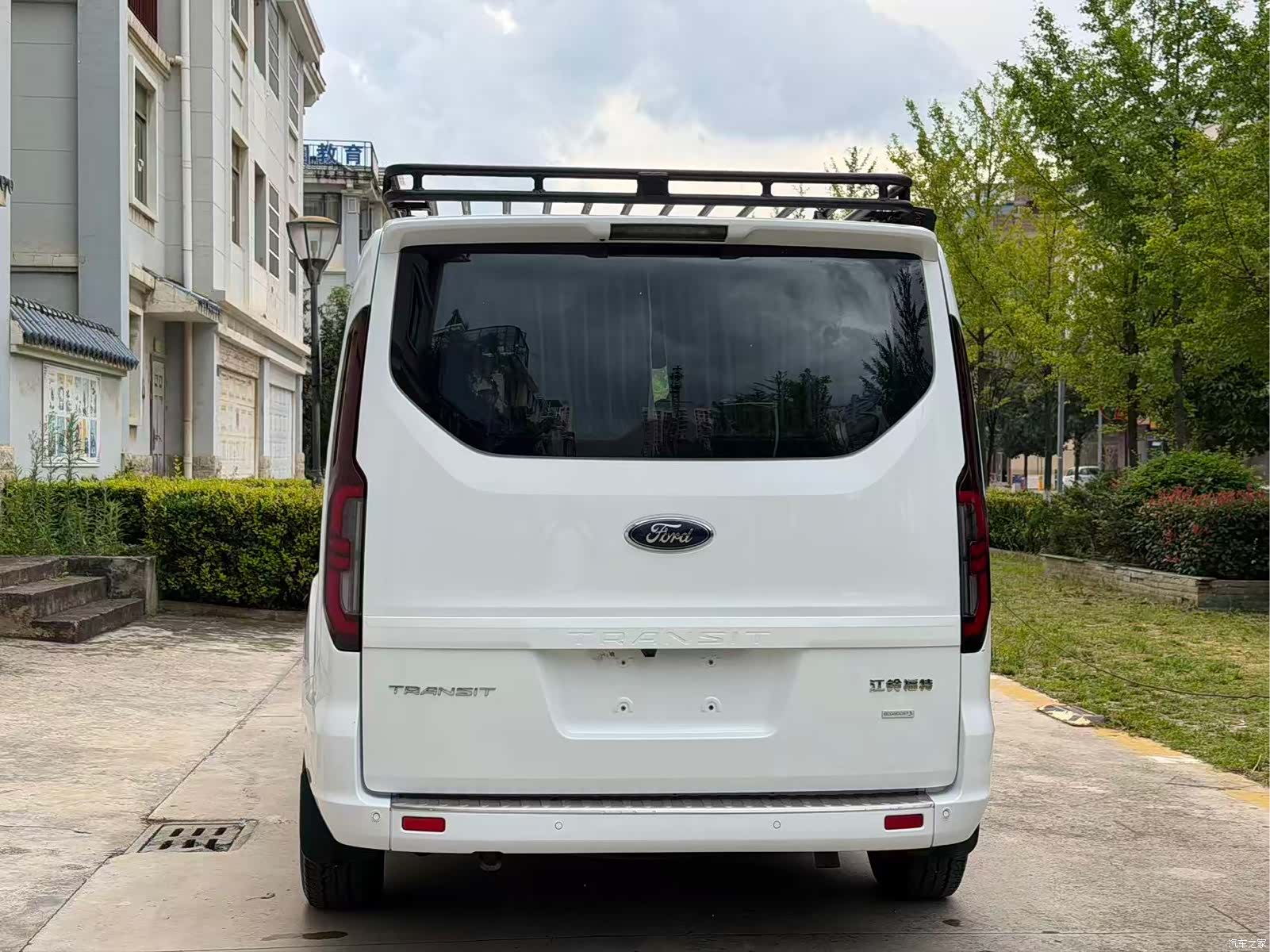 Ford Tourneo, 2024 8
