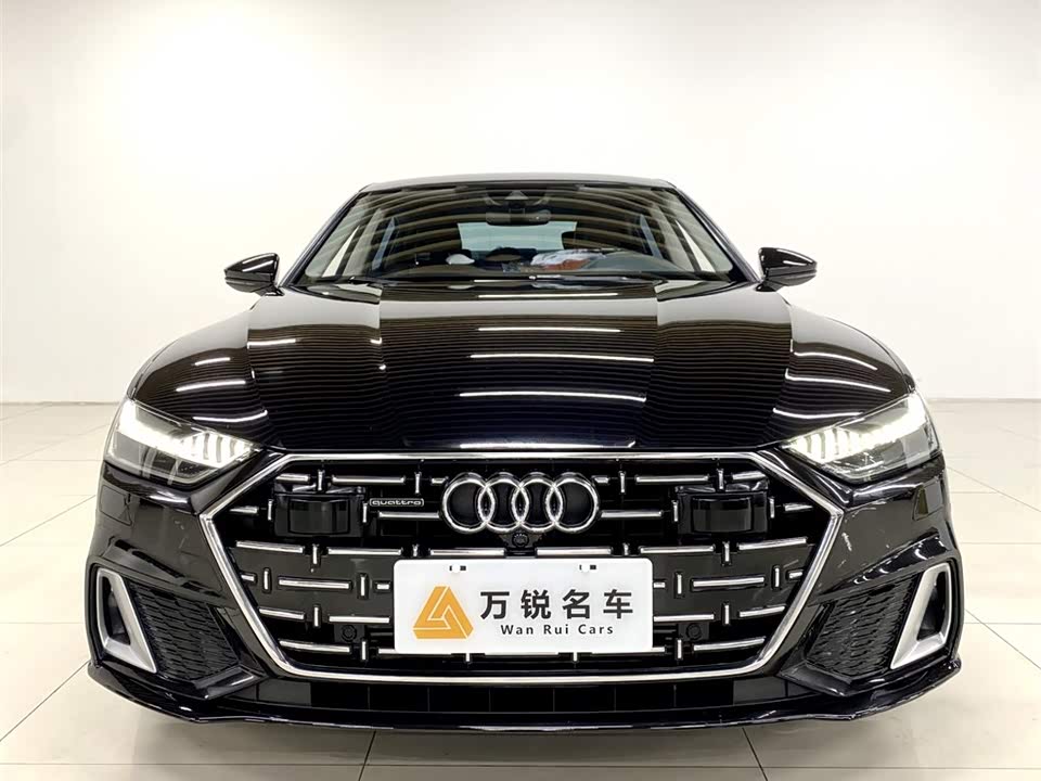 Audi A7L